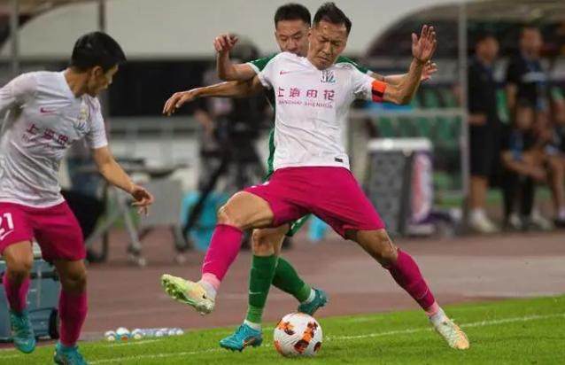 申花欣喜挤进前三 吴金贵的防反战术充满杀招