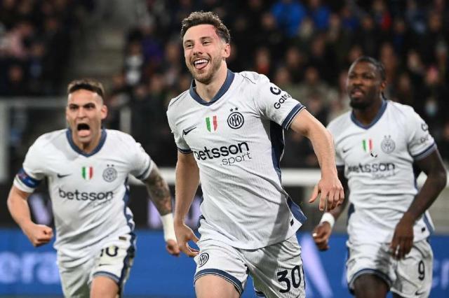 1742175086524096336.jpeg augusto.jpeg